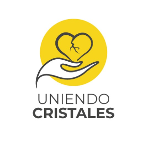 UNIENDO CRISTALES